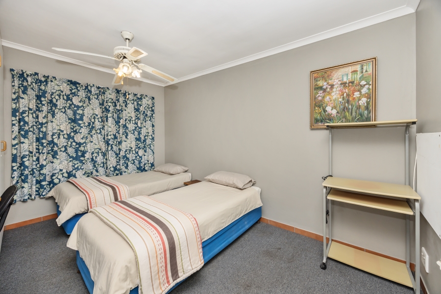 8 Bedroom Property for Sale in Table View Western Cape